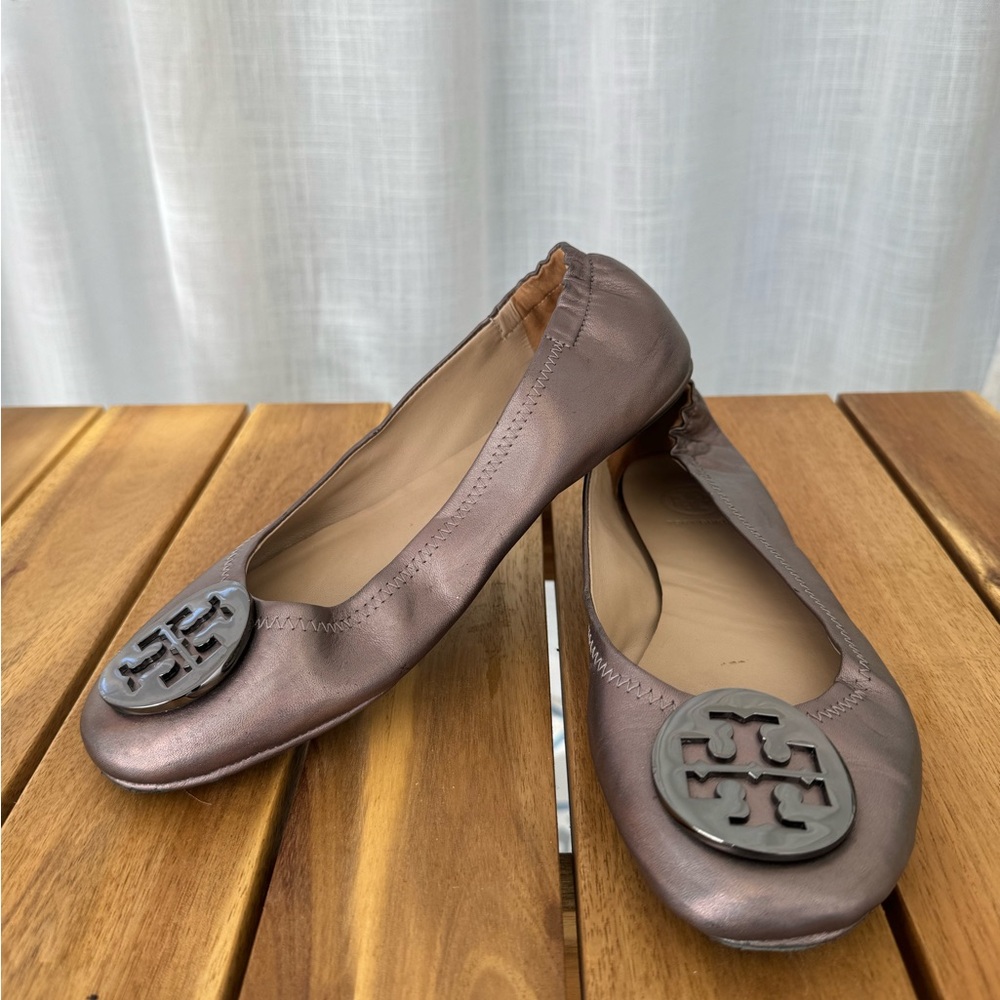 Tory Burch Minnie Travel Ballet Flats Gunmetal Gray Metallic Leather 7.5 - Picture 3 of 10